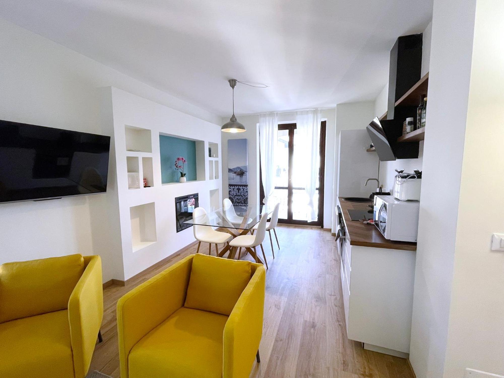 Lovingstresa 2 Brand New Apartment Bagian luar foto